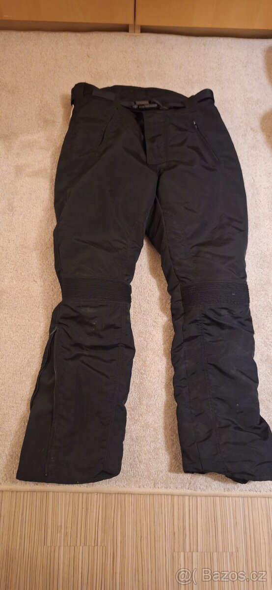 UVEX kahoty a bubda - 9