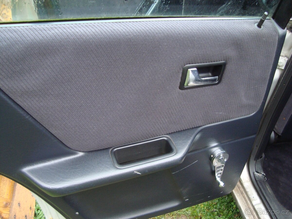 Audi 80 model B4 dva vozy - 9