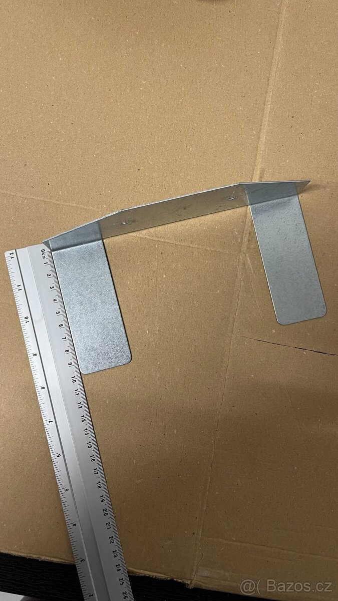 Prodám visací podstavce na zboží (tenisky) - 9