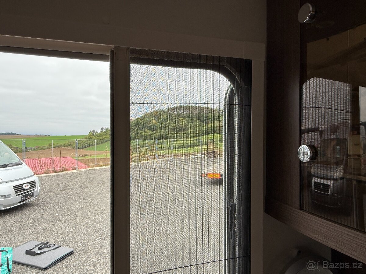 Karavan Hobby 560, klimatizace, držák kol - 9