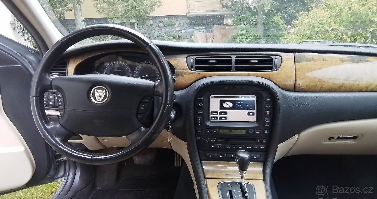 Jaguar S Type R Supercharger 4.2 V8 400PS - 9