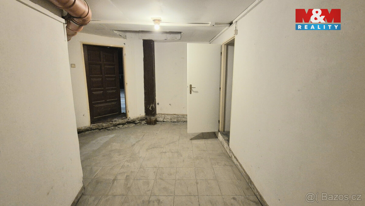 Pronájem obchodního prostoru, 157 m2, Kladno centrum - 9