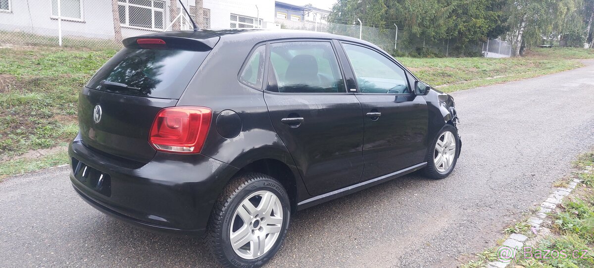 Volkswagen polo style 1.2i - 9