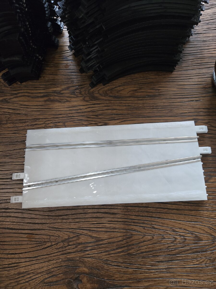 Díly na autodrahu ninco - 9