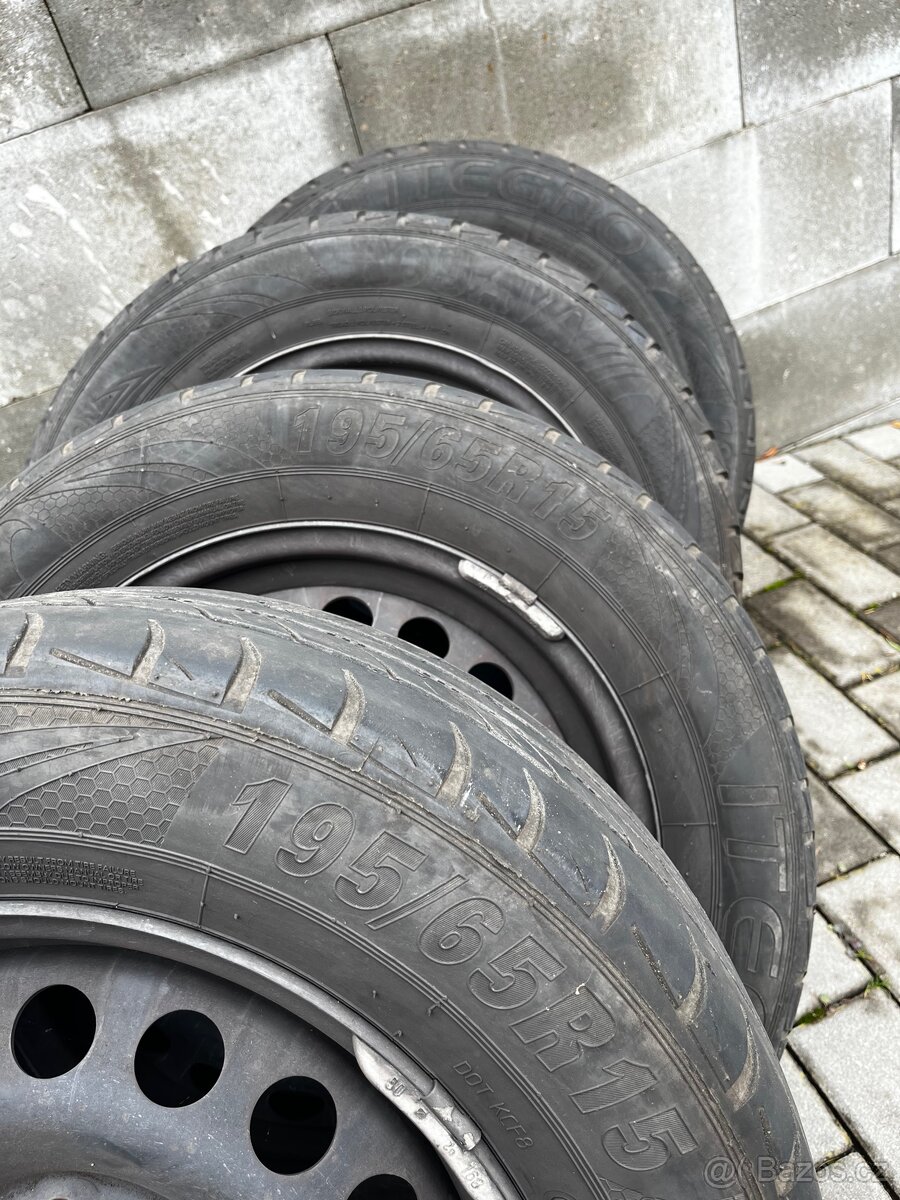 Sada kol 195/65 R15 - 9