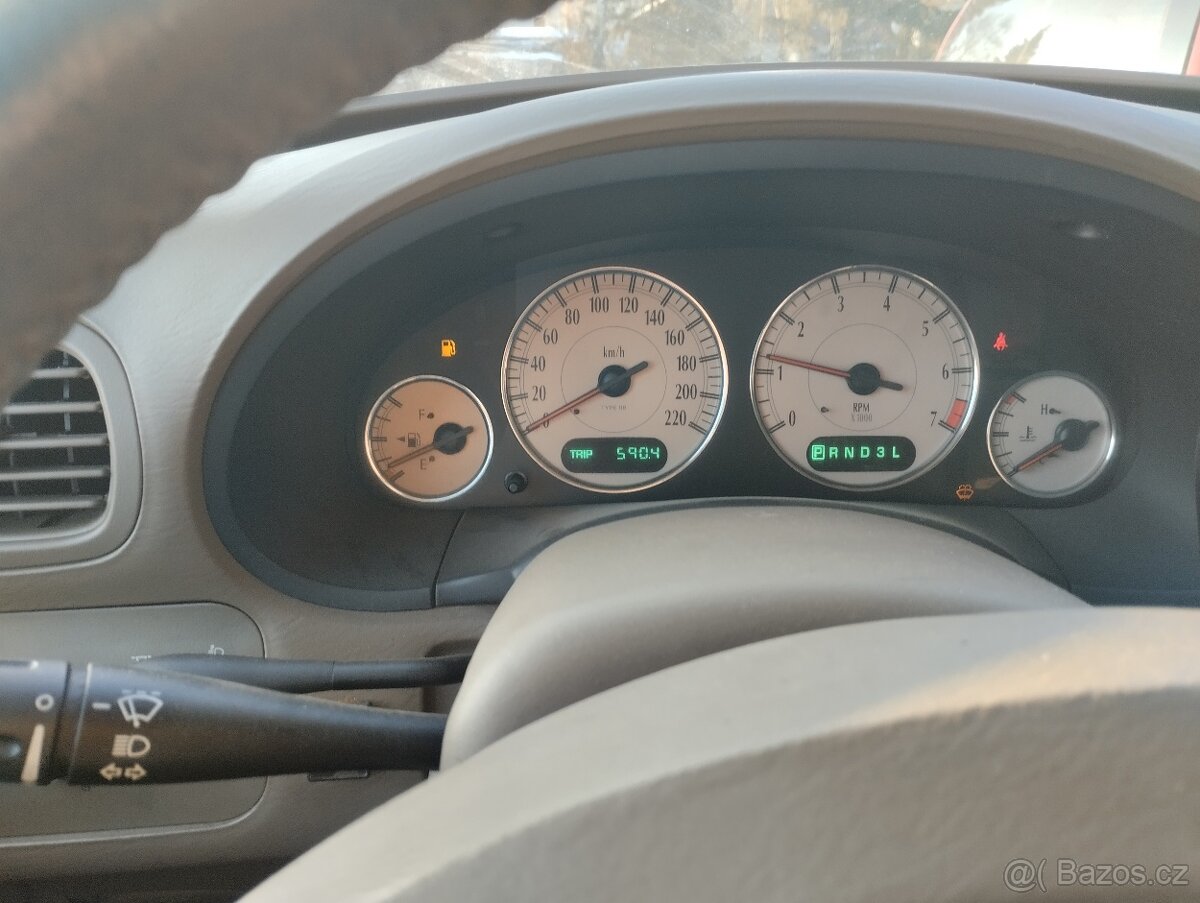 Chrysler grand Voyager 3.3 .128kw..AWD - 9