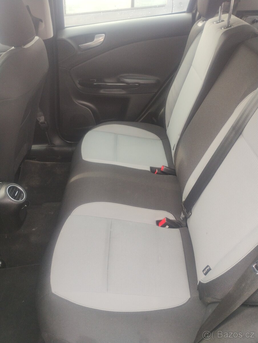 Alfa Romeo Giulietta 2.0 JTDm, 2010 - 9