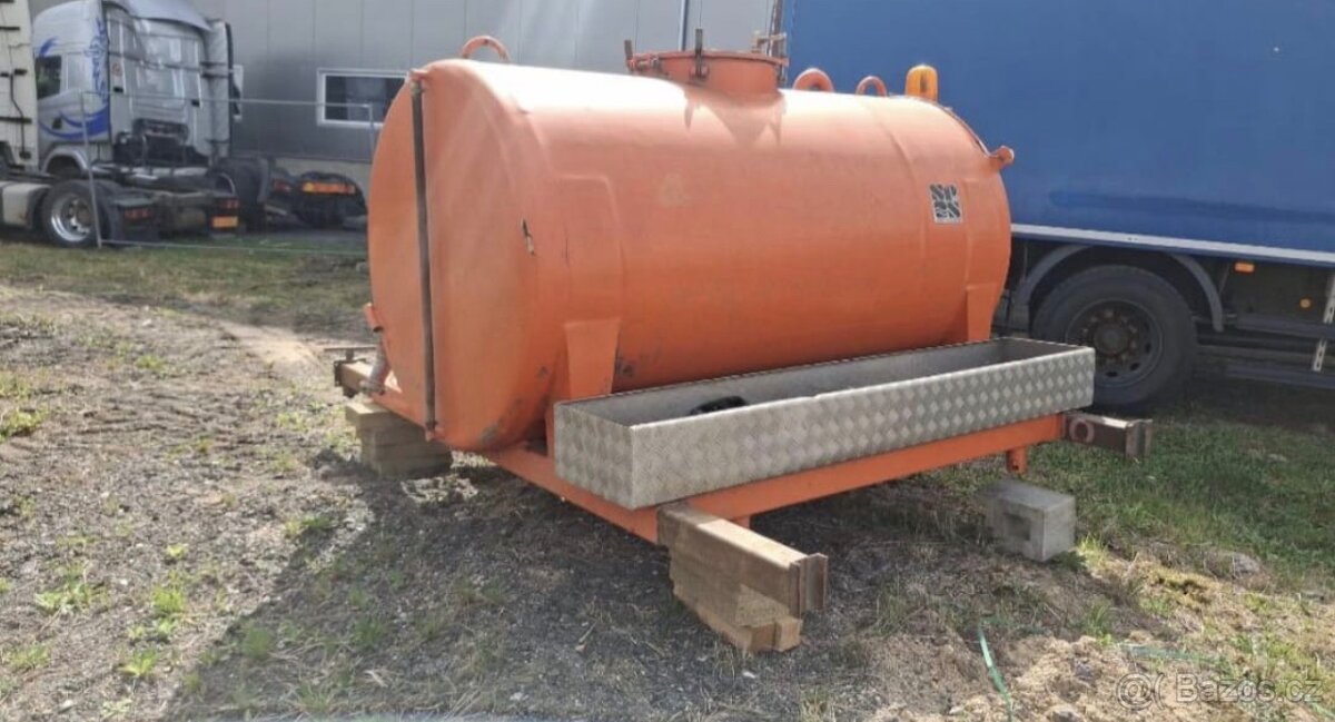 Kropící nástavba - 9