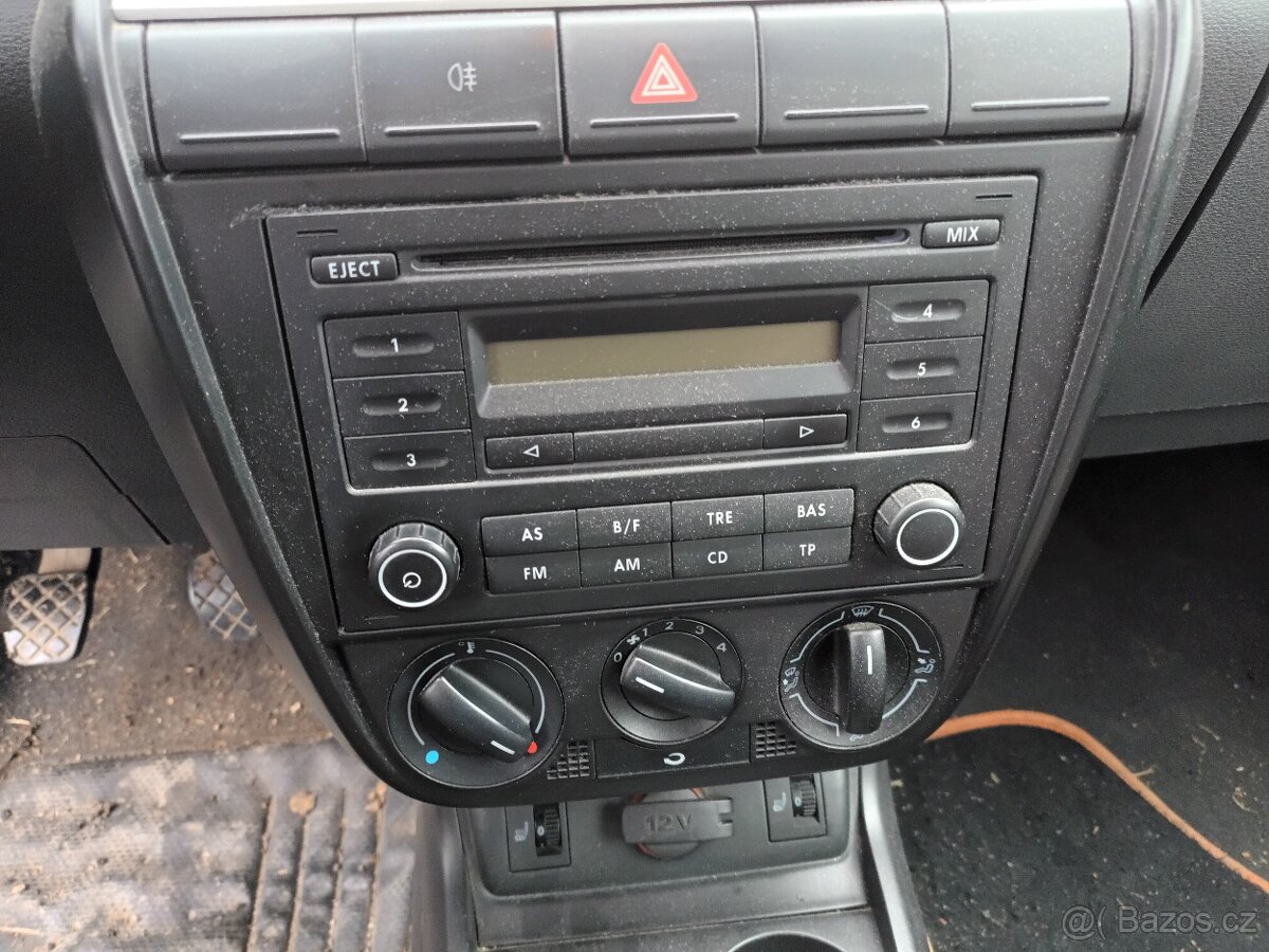 VW FOX 1,2, RV 2006, DOVOZ NĚMECKO - 9