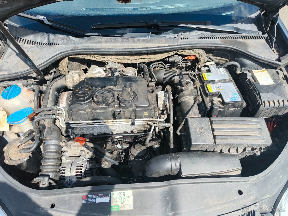 VW GOLF V kombi 1.9 TDI 77kw - 9