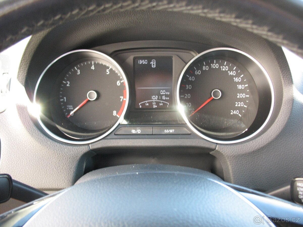 Polo 1,2 TSi-66 kW, 189.000,-Kč - 9