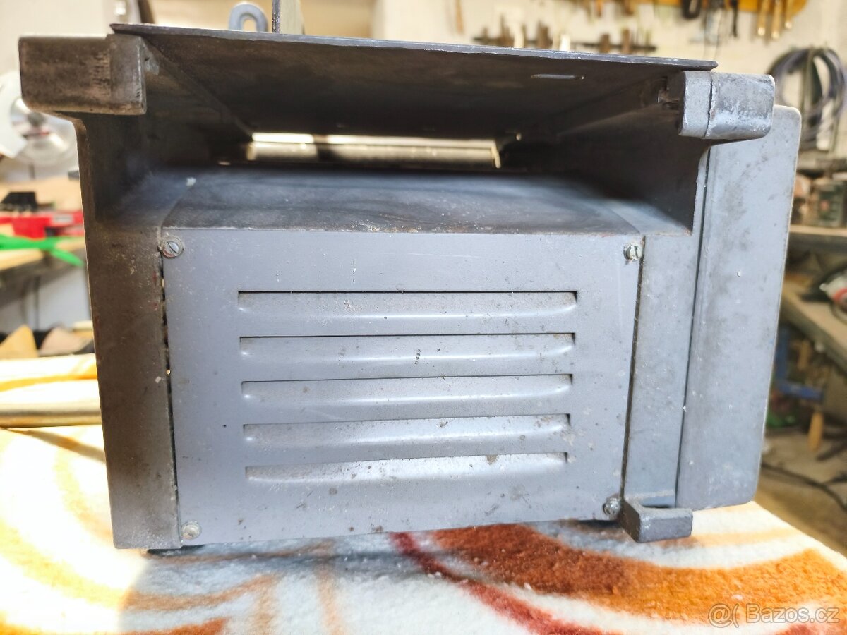 3 DŘEVOOBRÁBĚCÍ STROJE - 9