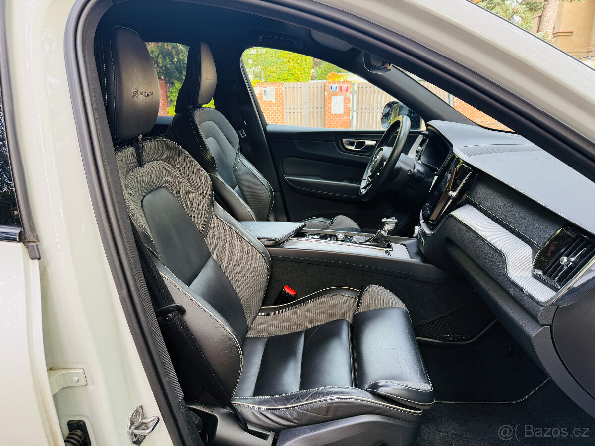 Volvo XC60 D4 R-Design, 140 kW, nez. topení, tažné zar. - 9