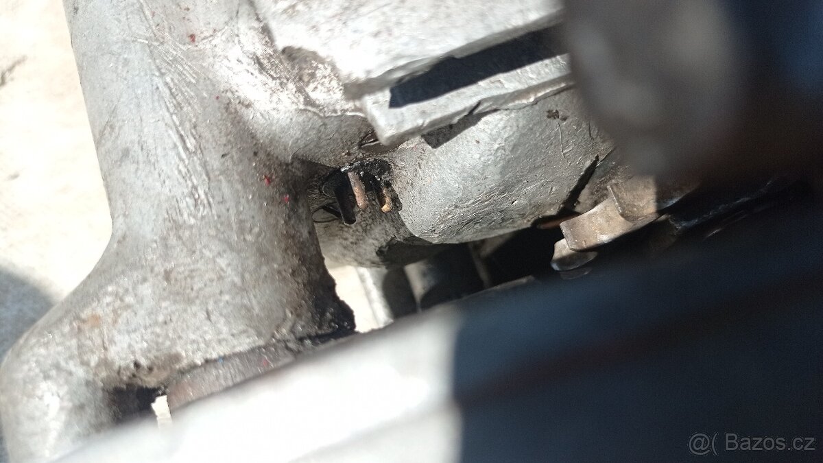 Motor Jawa 250 pérák - 9