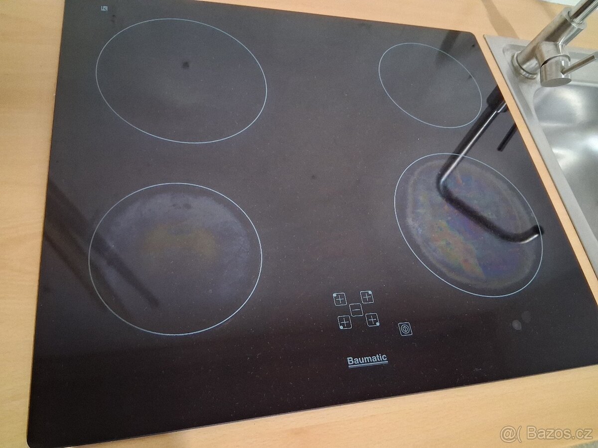 Linka kuchyňská s barovým pultem - 9