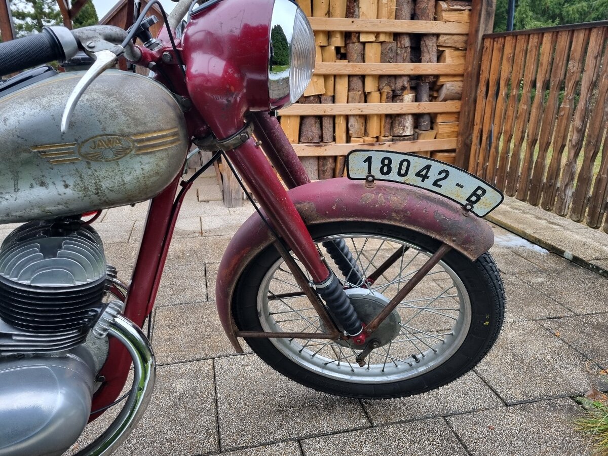 Jawa 350/18 1951 po rekonstrukci + páv 40/b. - 9