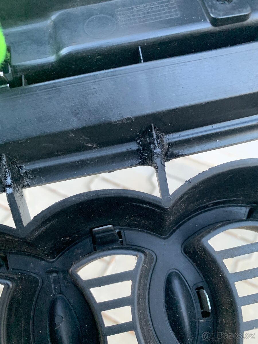 maska audi a6 c6 4F0 08-11 mrizka znak facelift - 9