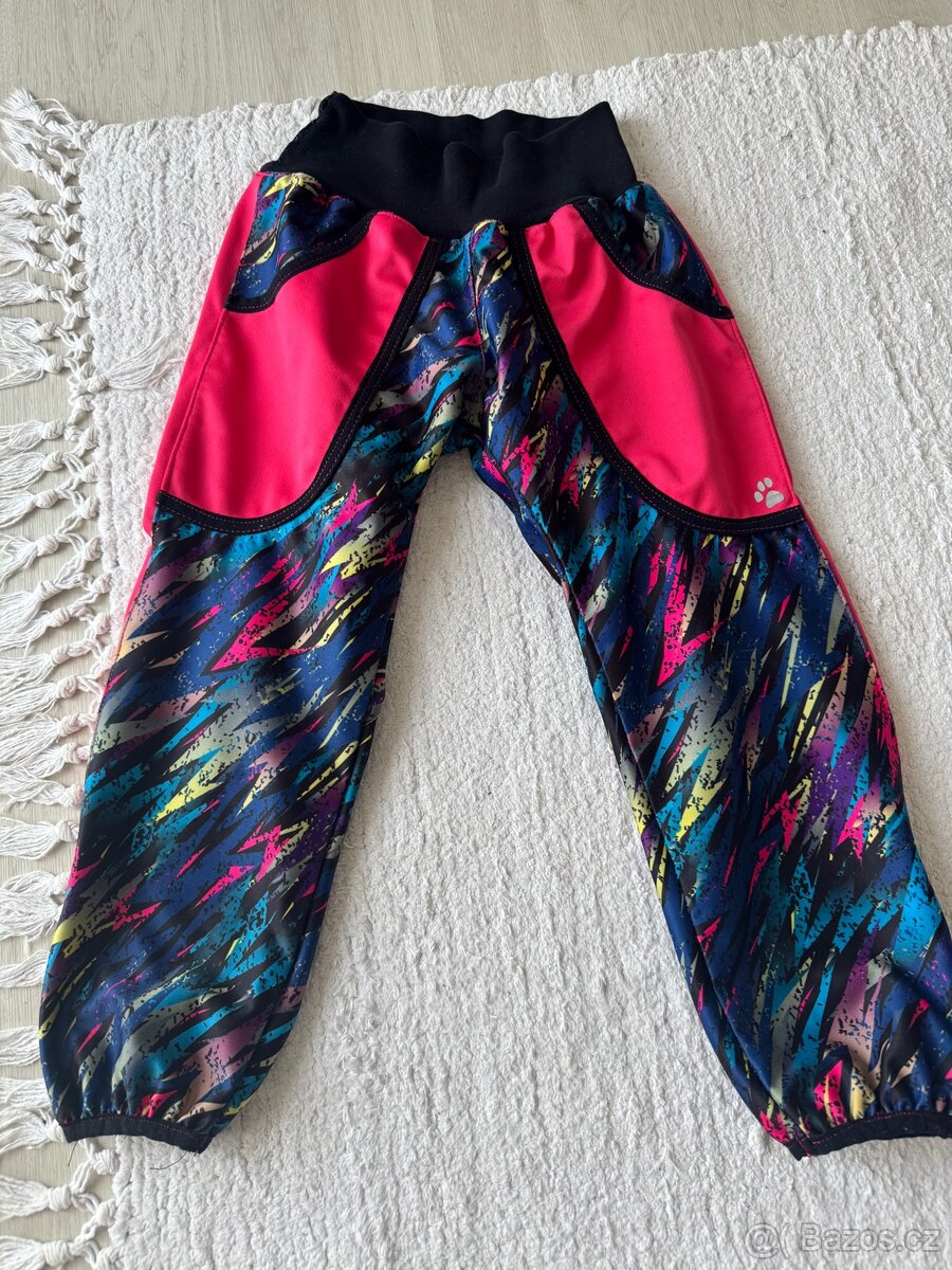 Divci obleceni cca 3-4 roky - 9