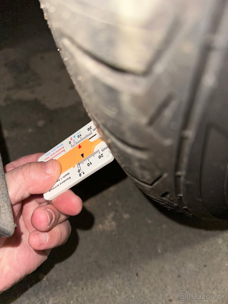 Alu mustang 5x114.3 - 9