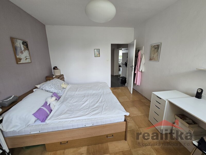 Prodej hezkého bytu 3+1, 76m2, Opava, ul. Holasická - 9