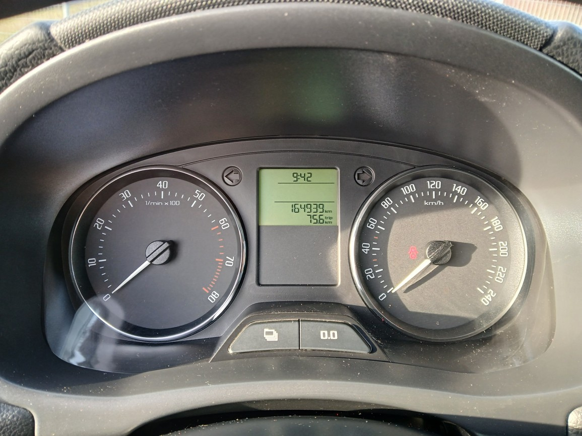 Škoda Fabia 1,2 TSI Nová TK Servisní knížka - 9