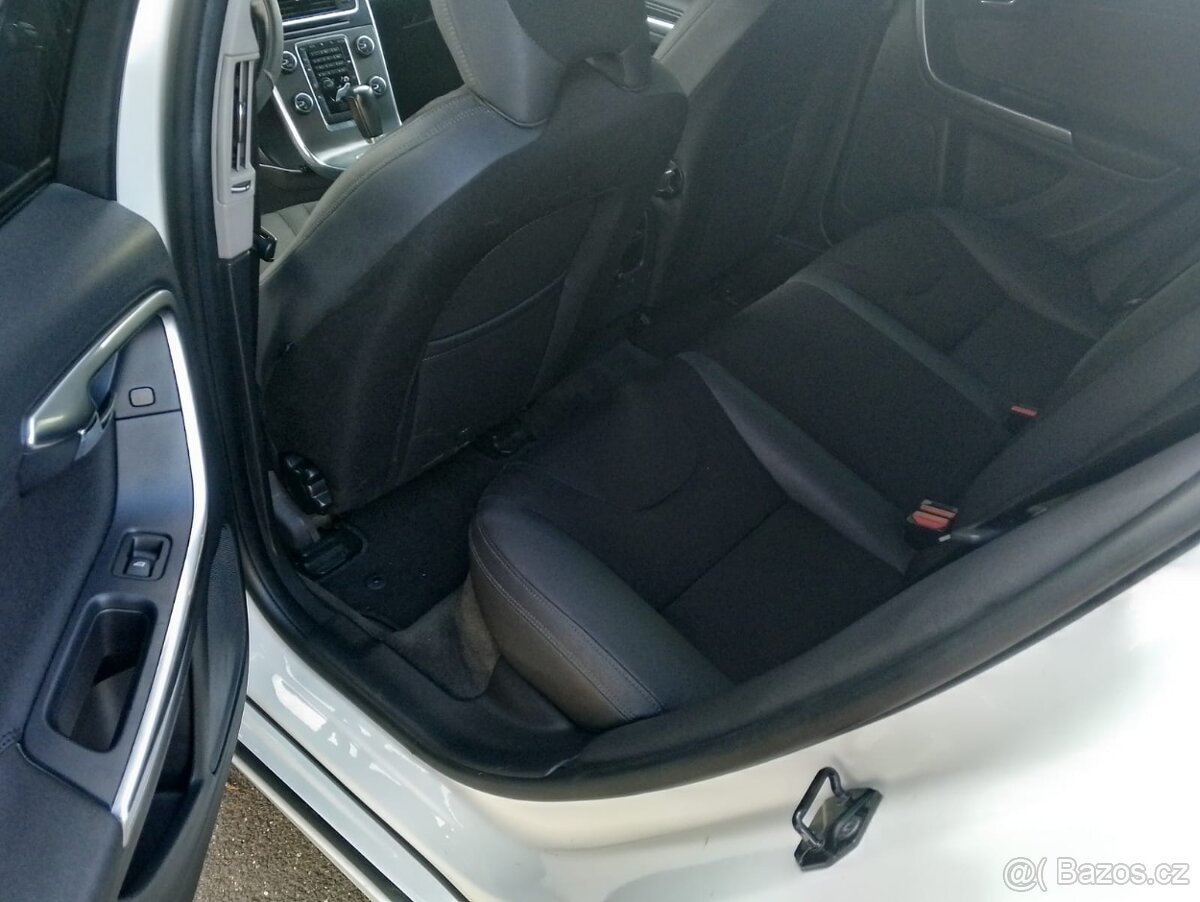 Volvo v60 - 9