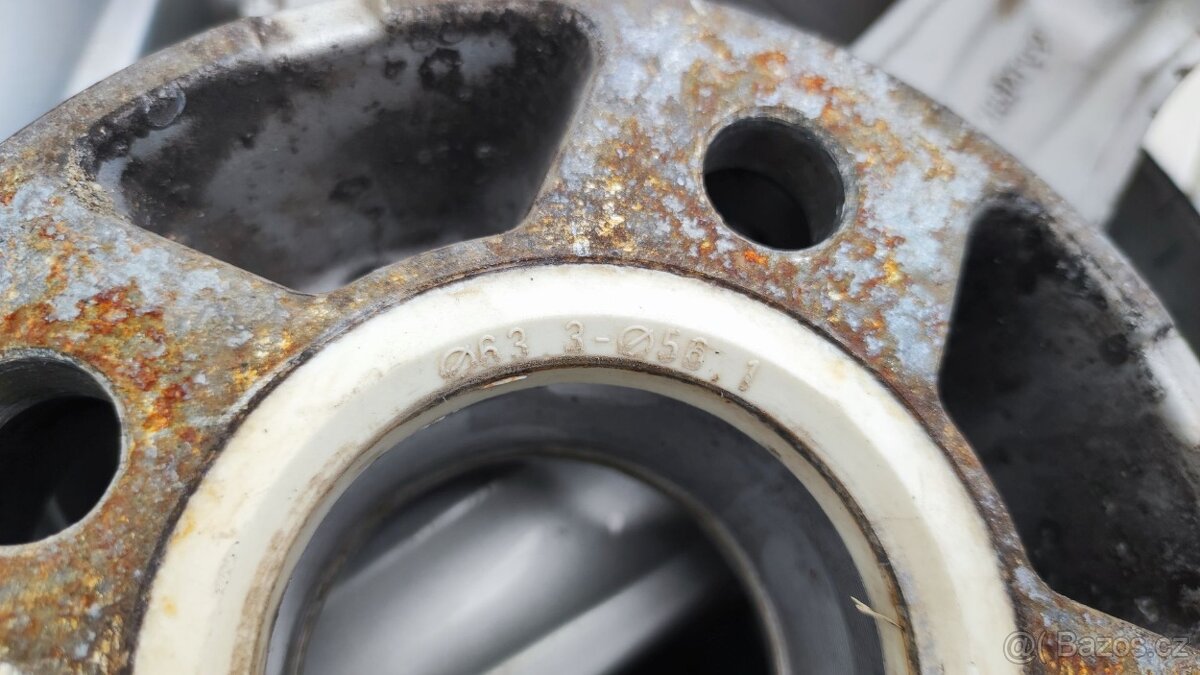 Rial 6,5x15 ET38 4x100 + Zánovní zimní Nokian 195/60 R15 - 9