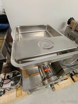 Mlýnek na maso 12, 22 a 32 - 9