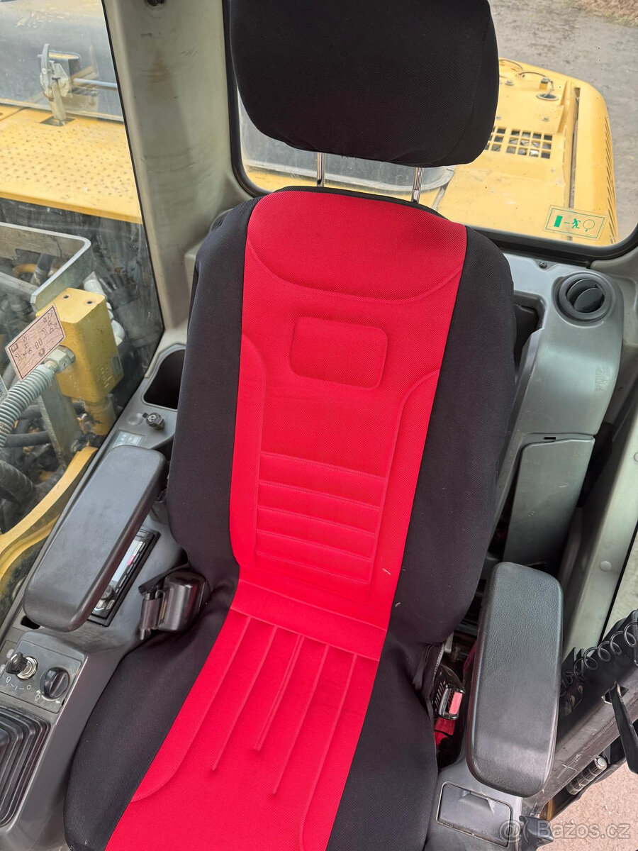 Pásový bagr Caterpillar 315D - 9