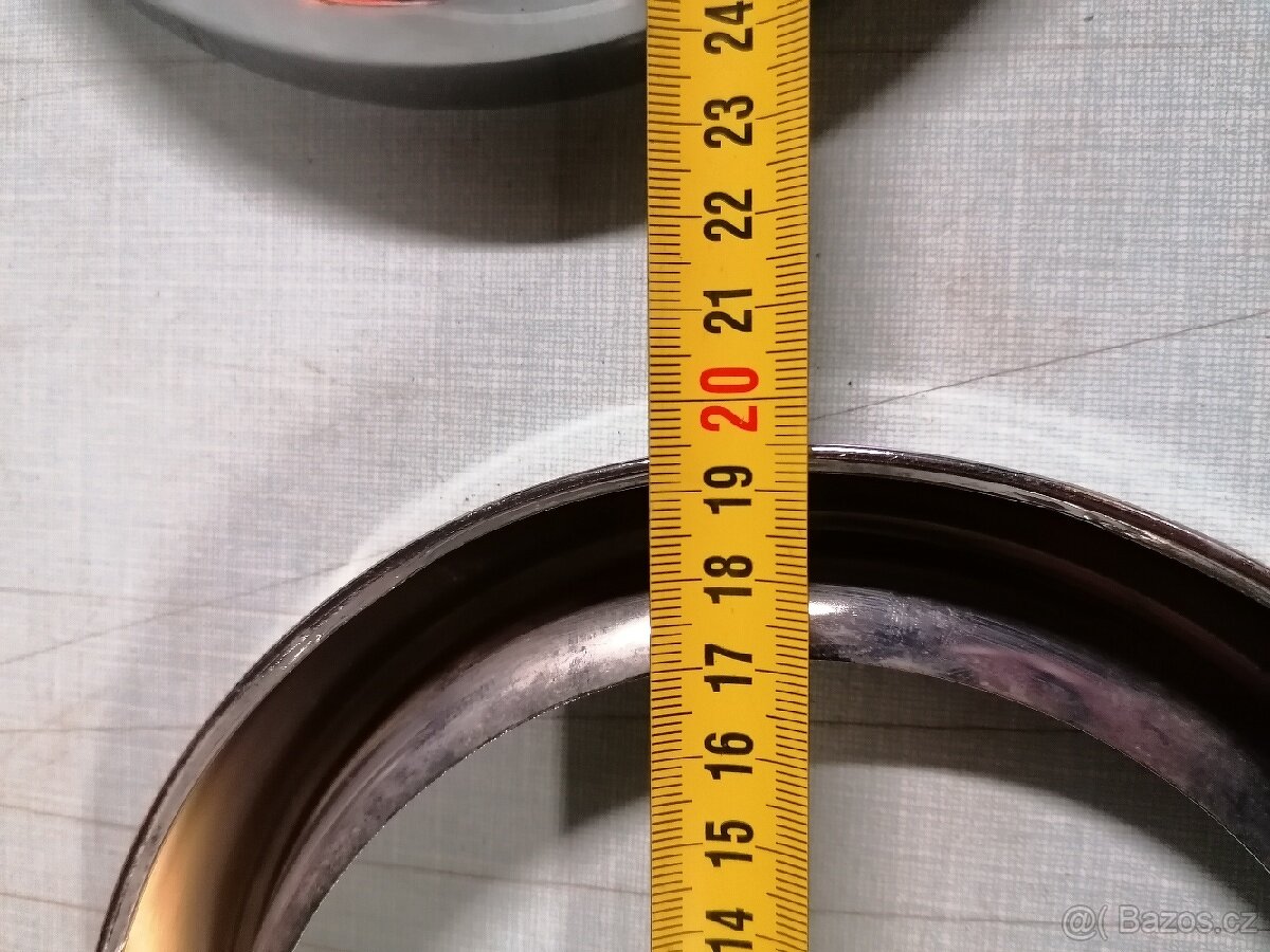 žiguli, Fiat, Opel, Renault, rámečky světel, vše 700kč - 9