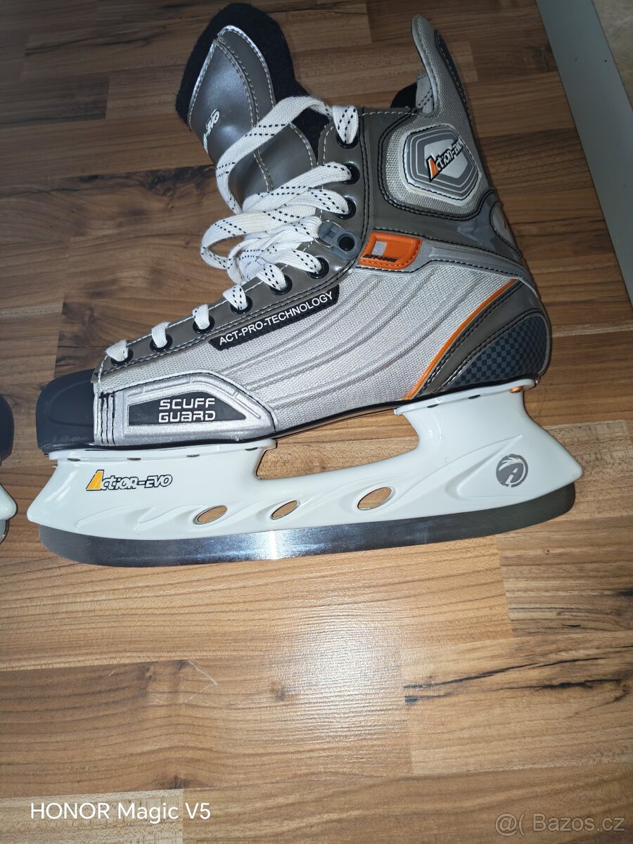 Pánské brusle 43 - 9