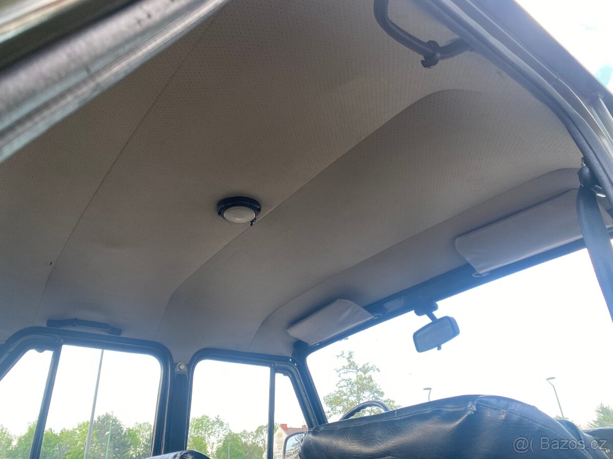 UAZ 469 BI - 9