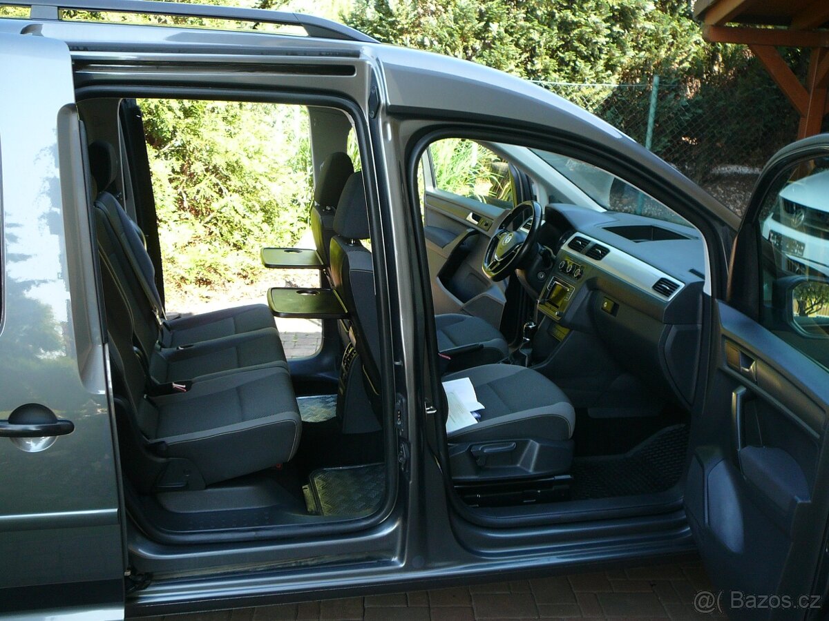 VW CADDY MAXI 2.0 TDI 110KW FAMILY KAMERA FRONTASIST TAŽNÉ - 9