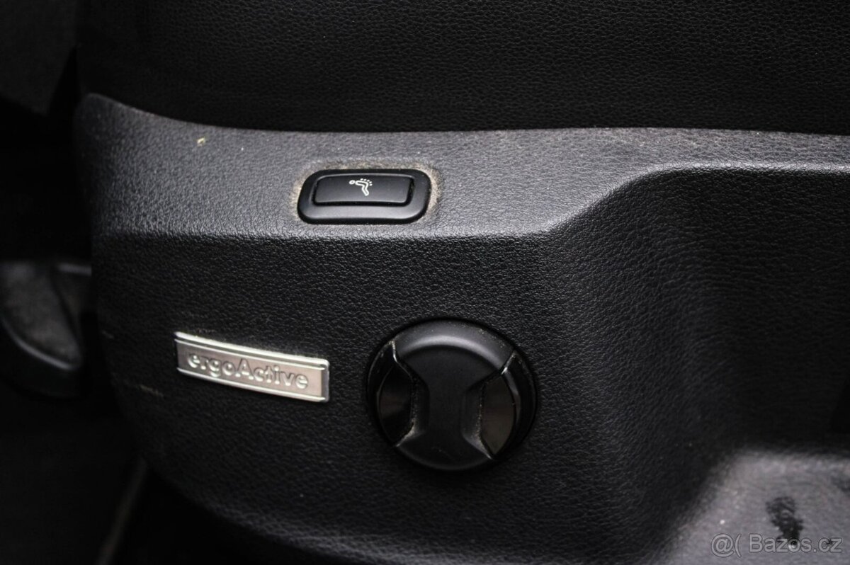 Volkswagen Golf Variant 2.0 TDI BMT 150k Highline - 9