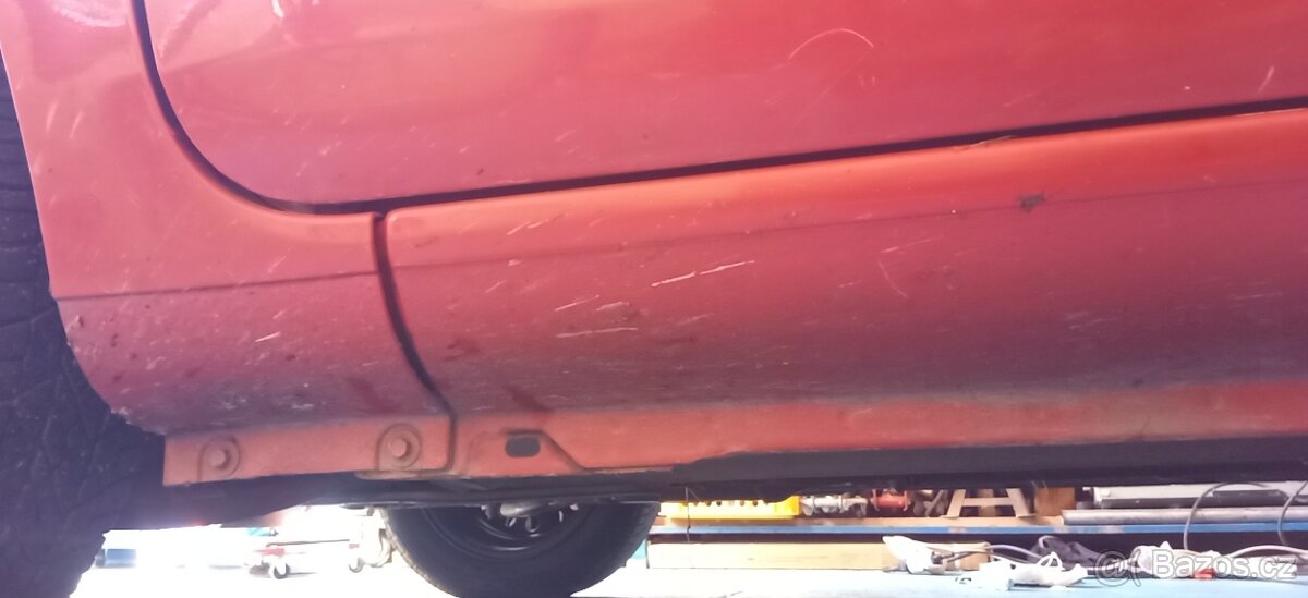 Prodám Renault Thalia, najeto 52000 - 9