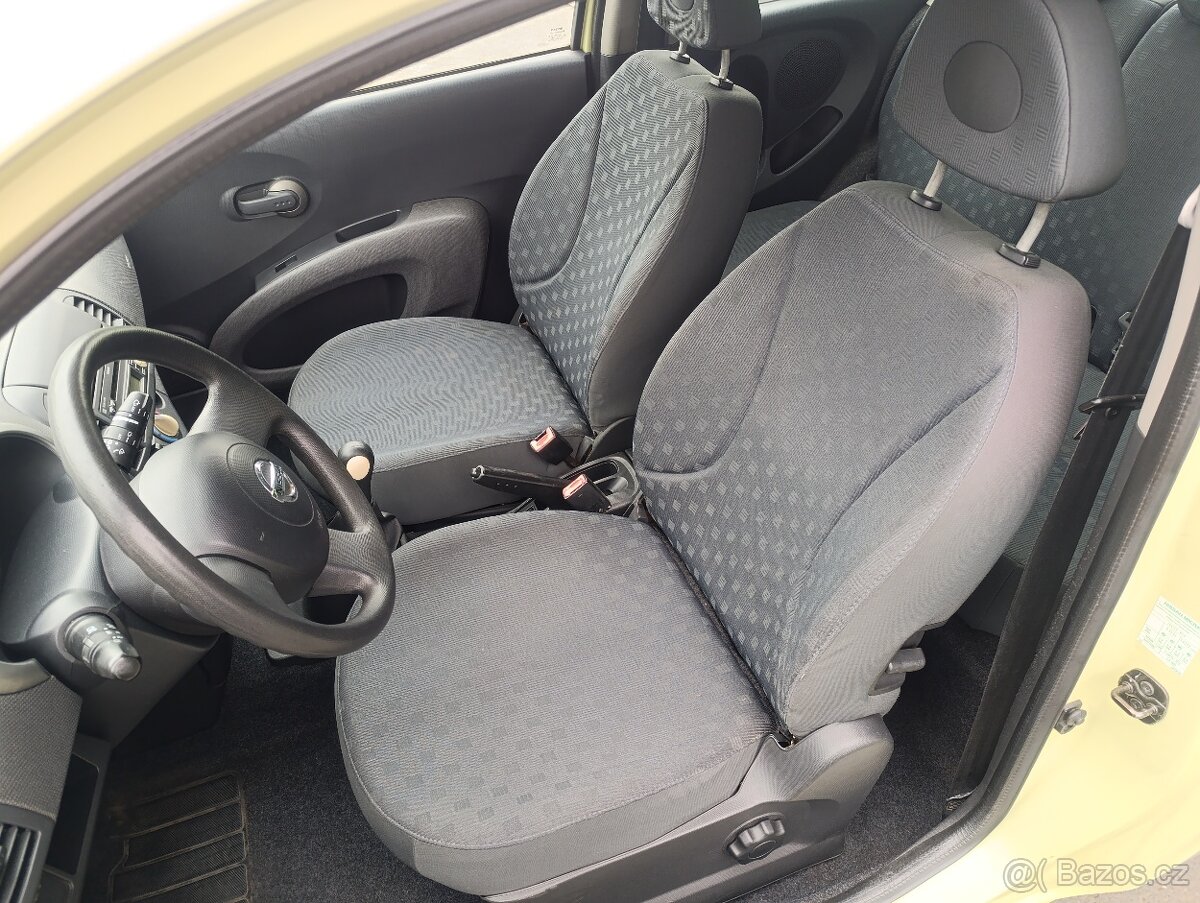 Nissan Micra 1.0i - 9