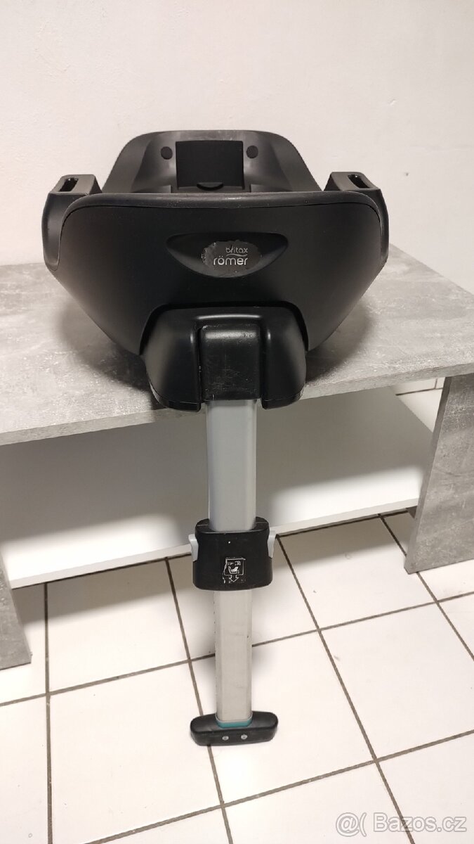 Britax romer BABY-SAFE 2 i-SIZE + Základna - 9