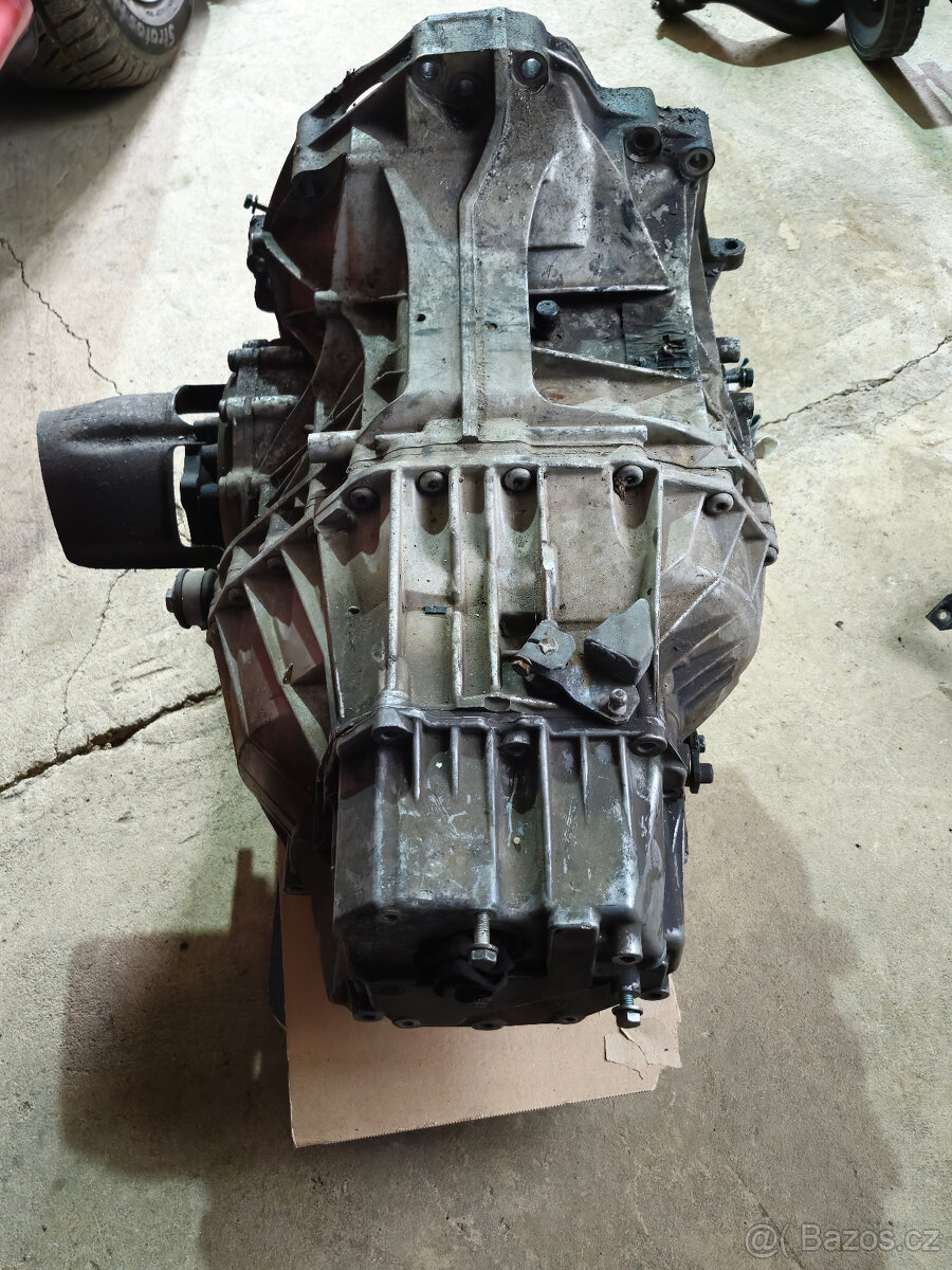 DÍLY MOTORU AUDI ŠKODA 2.5 TDI 120KW BCZ - 9