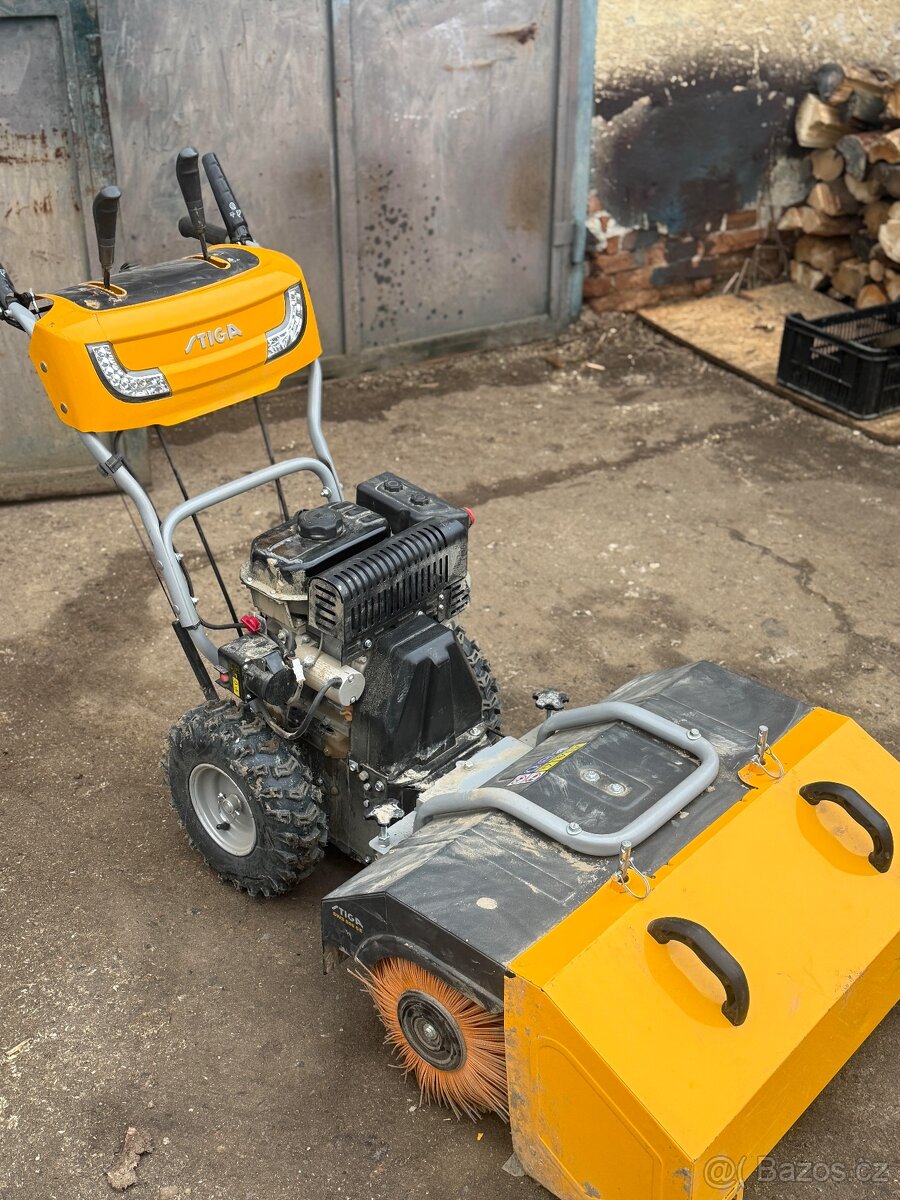 Pronájem stavebních strojů - 9