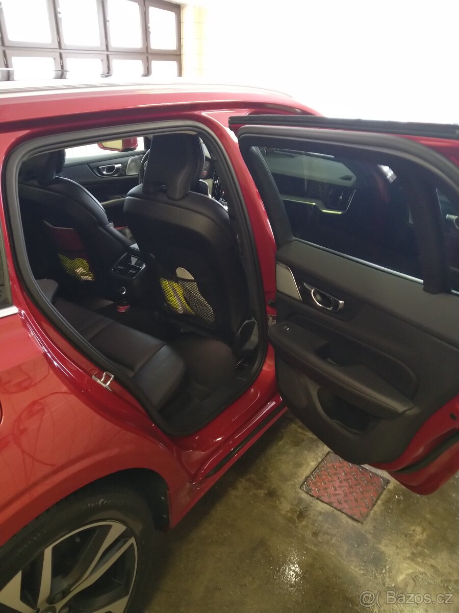 Volvo V60 T6 AWD inscription - 9