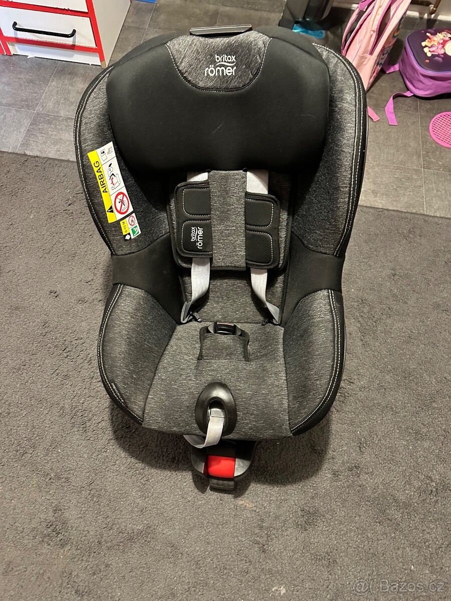 Autosedačka Romer dualfix otočná - 9