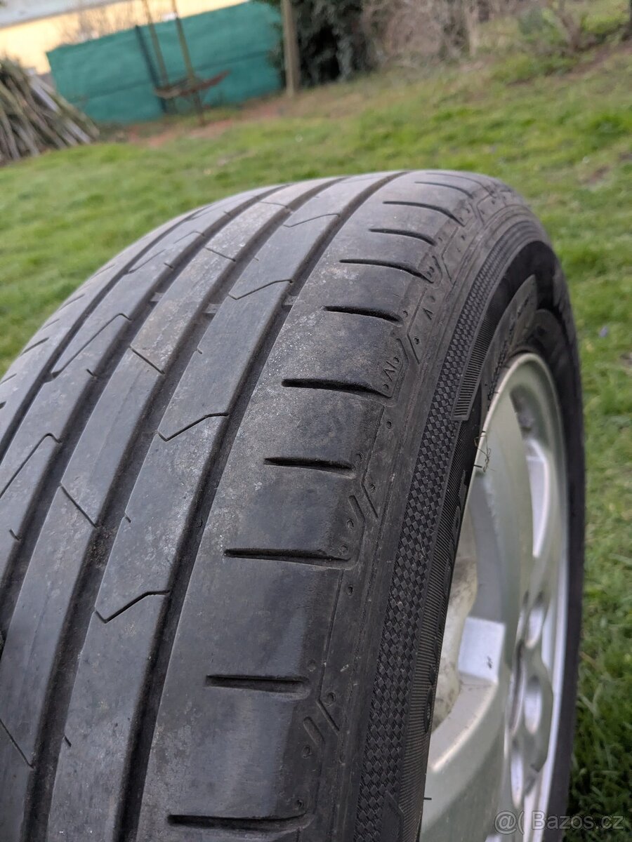 Hankook Ventus Prime 3 195/65/R15 - 9