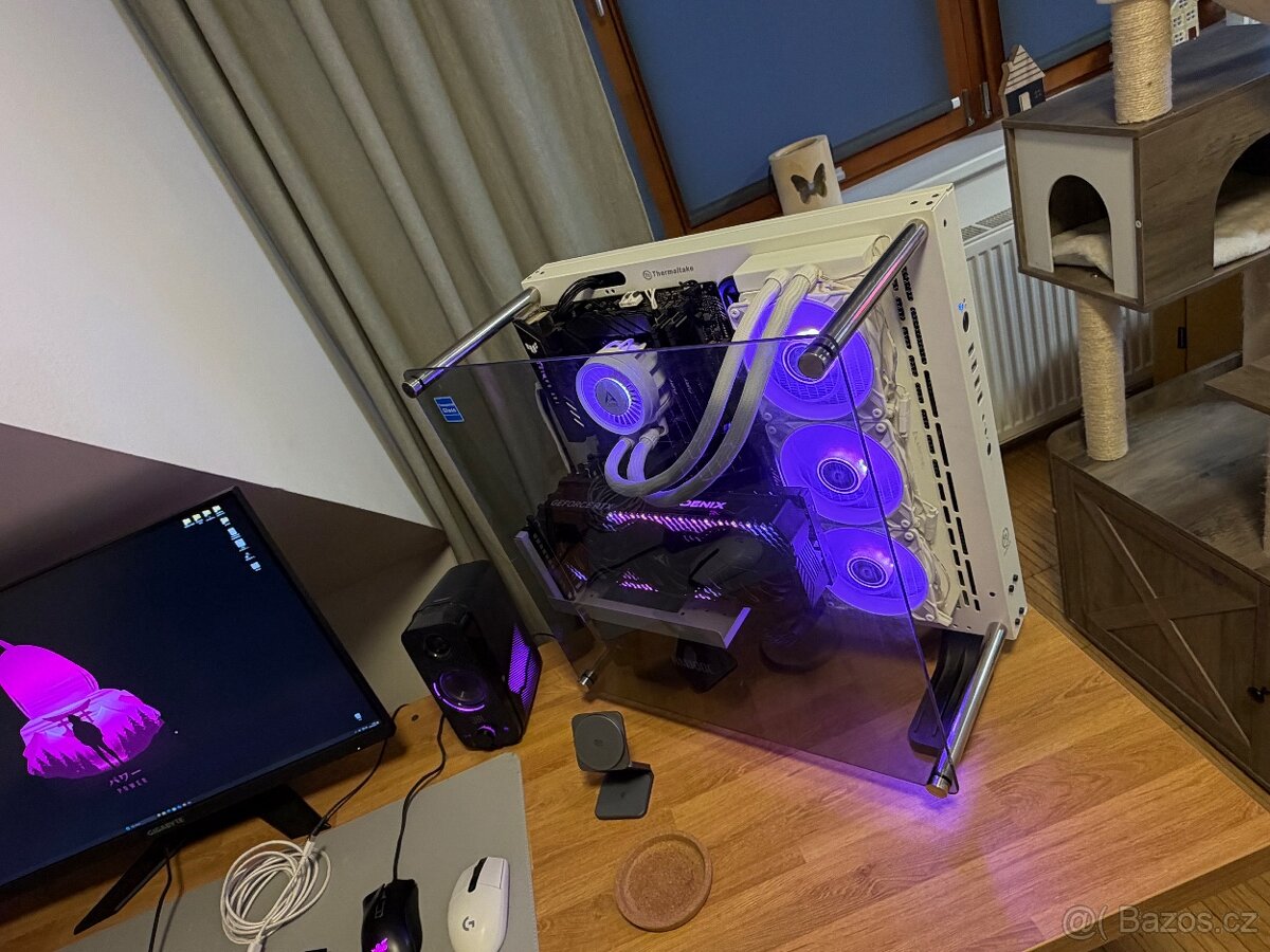 Prodám výkonný herní pc setup z rtx 4080 - 9