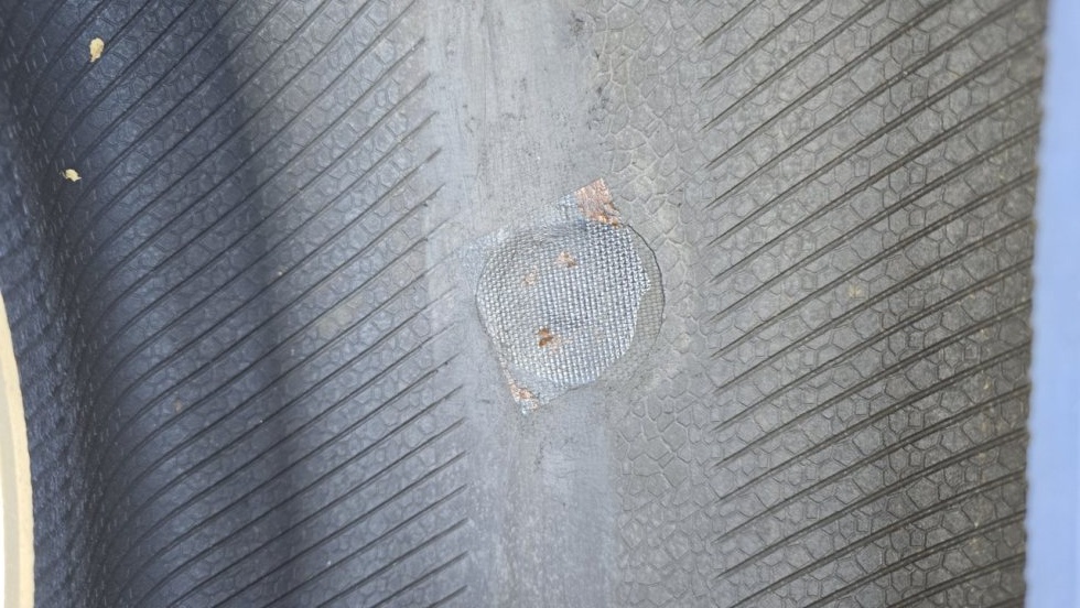 Letní pneu 245/40/18 Continental - 9