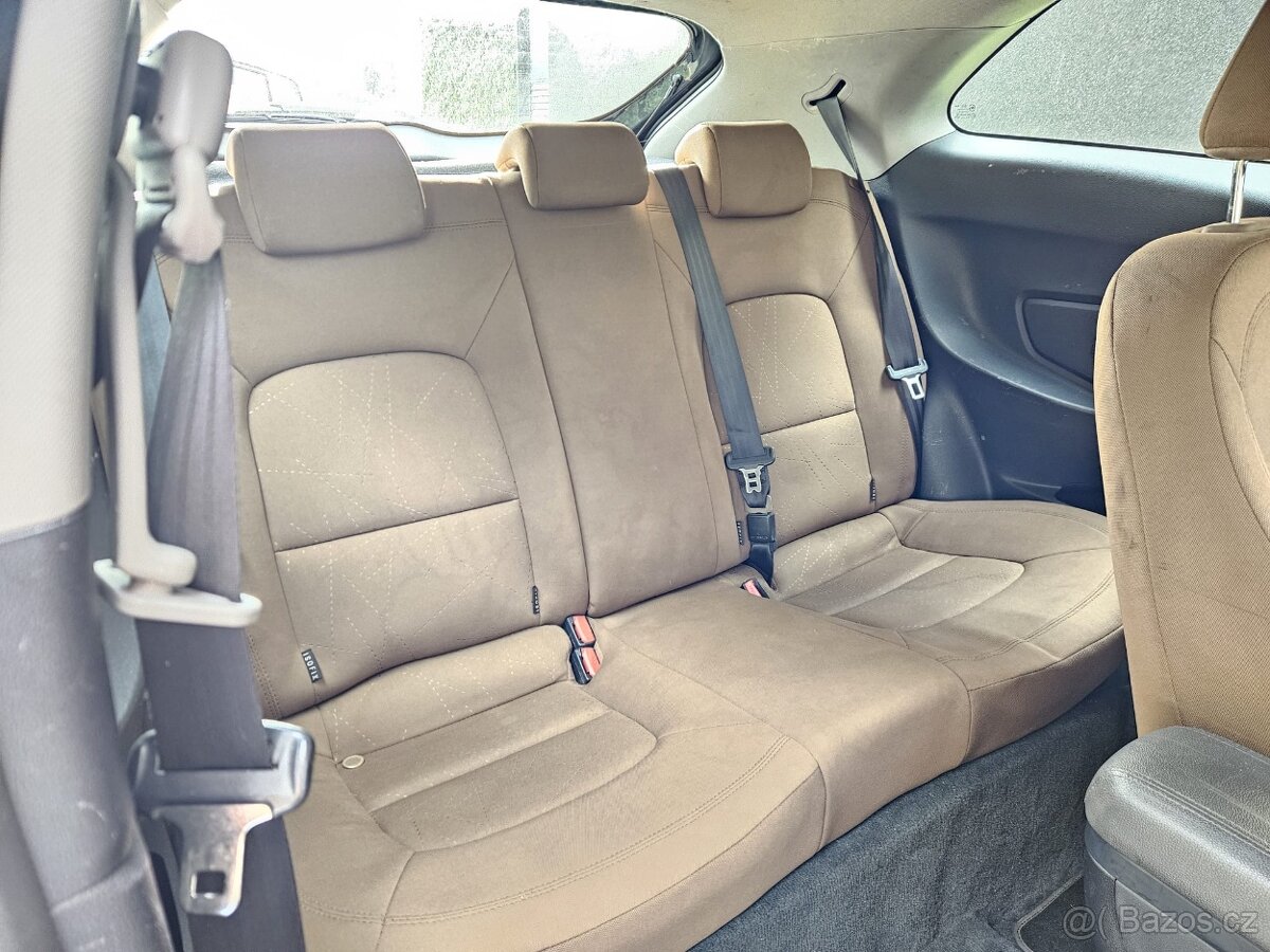 Kia Rio 1.4 diesel 2013 - 9