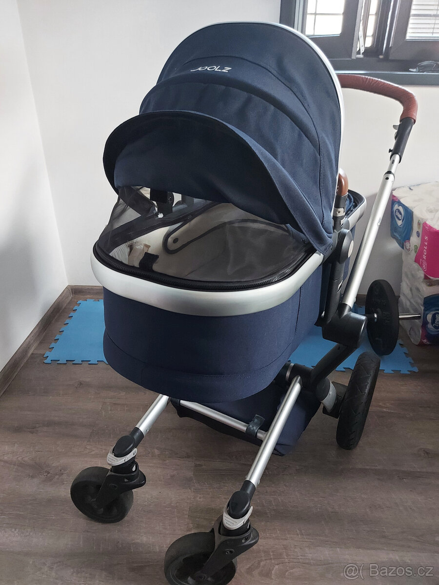 Kočárek modrý JOOLZ + autosedačka vajíčko - 9