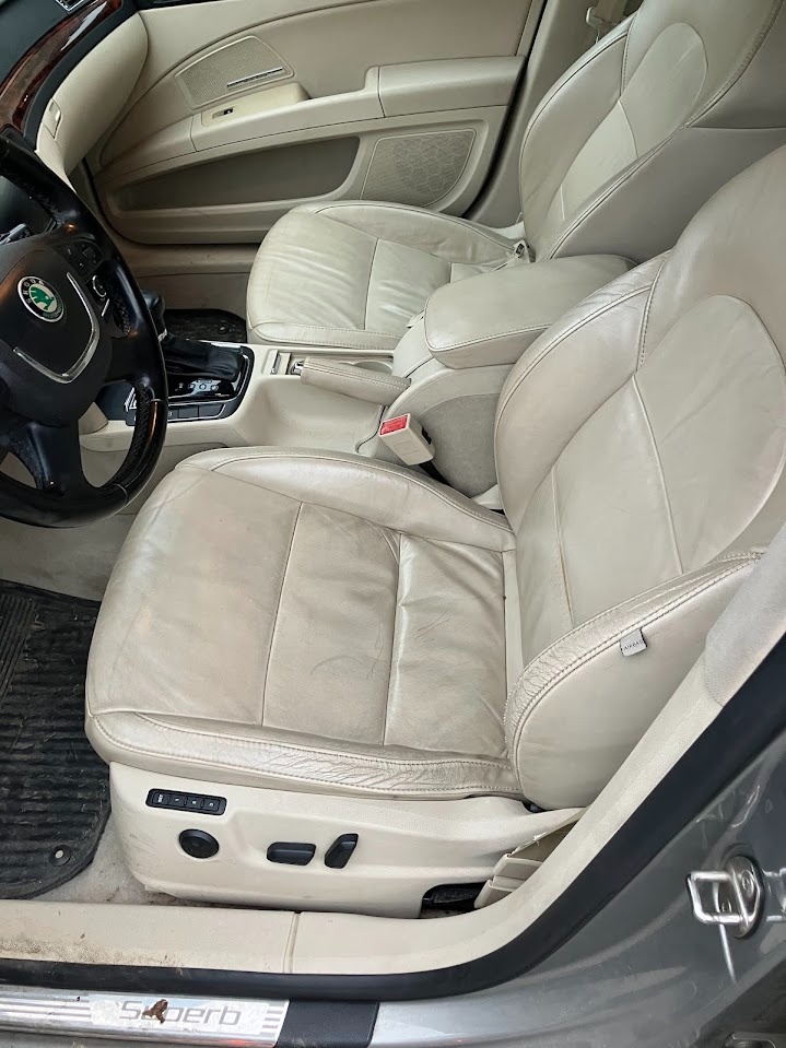 Škoda Superb, 3.6 FSI V6, Elegance, 4X4 CZ - 9