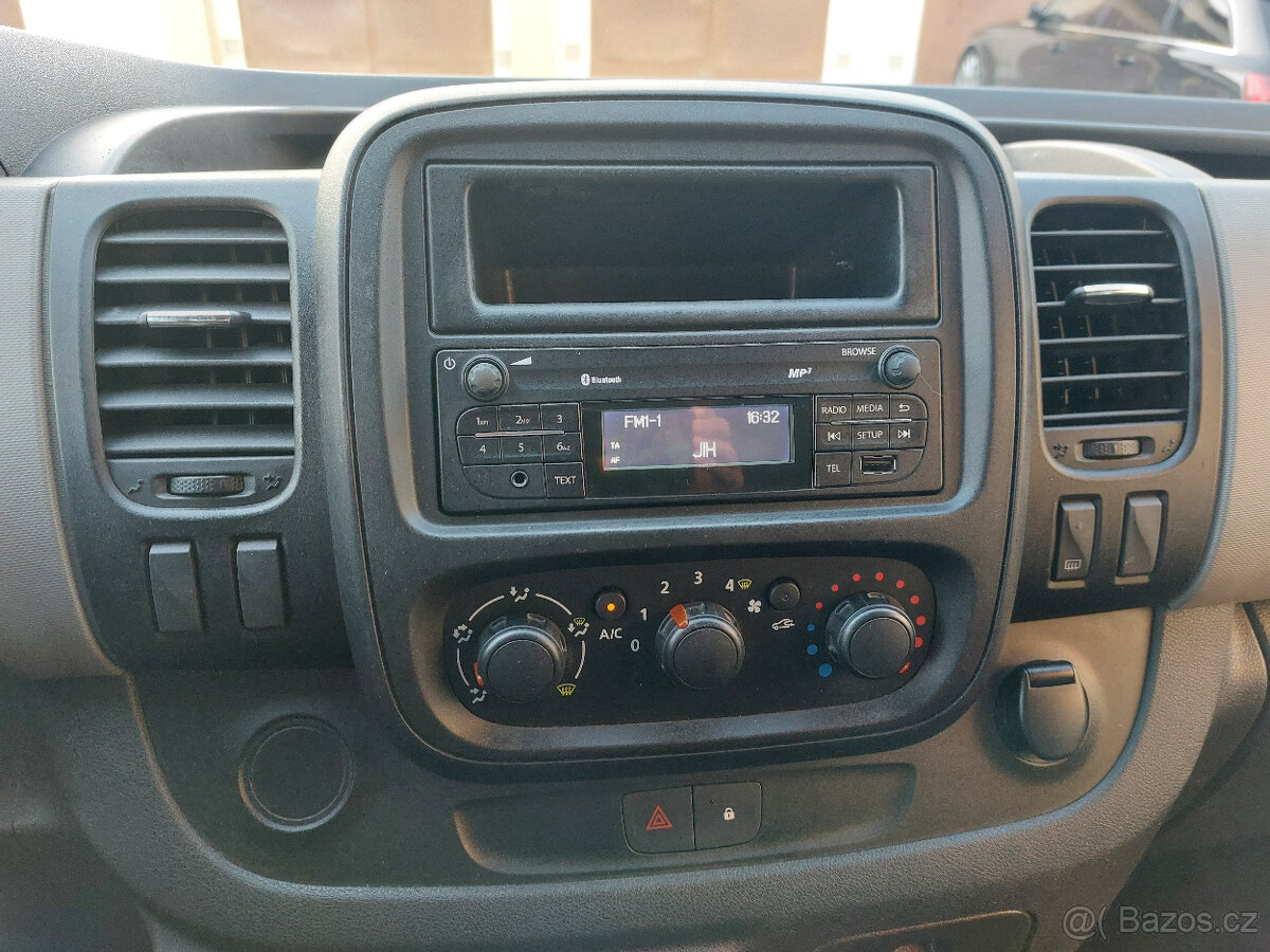 Renault Trafic 1.6 dCi 66kw r.v. 2015 - 9