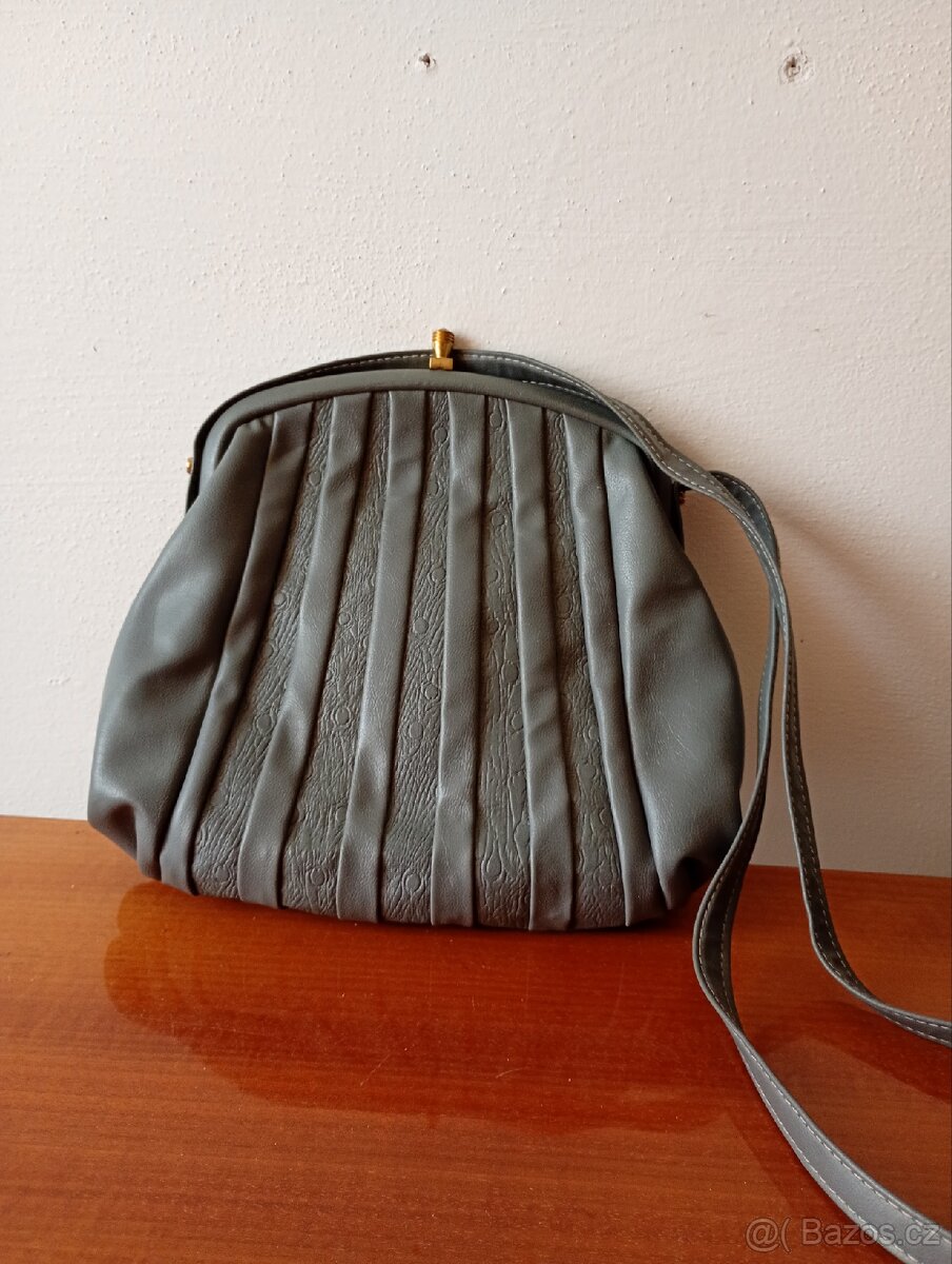 Retro kožené kabelky různé - 9