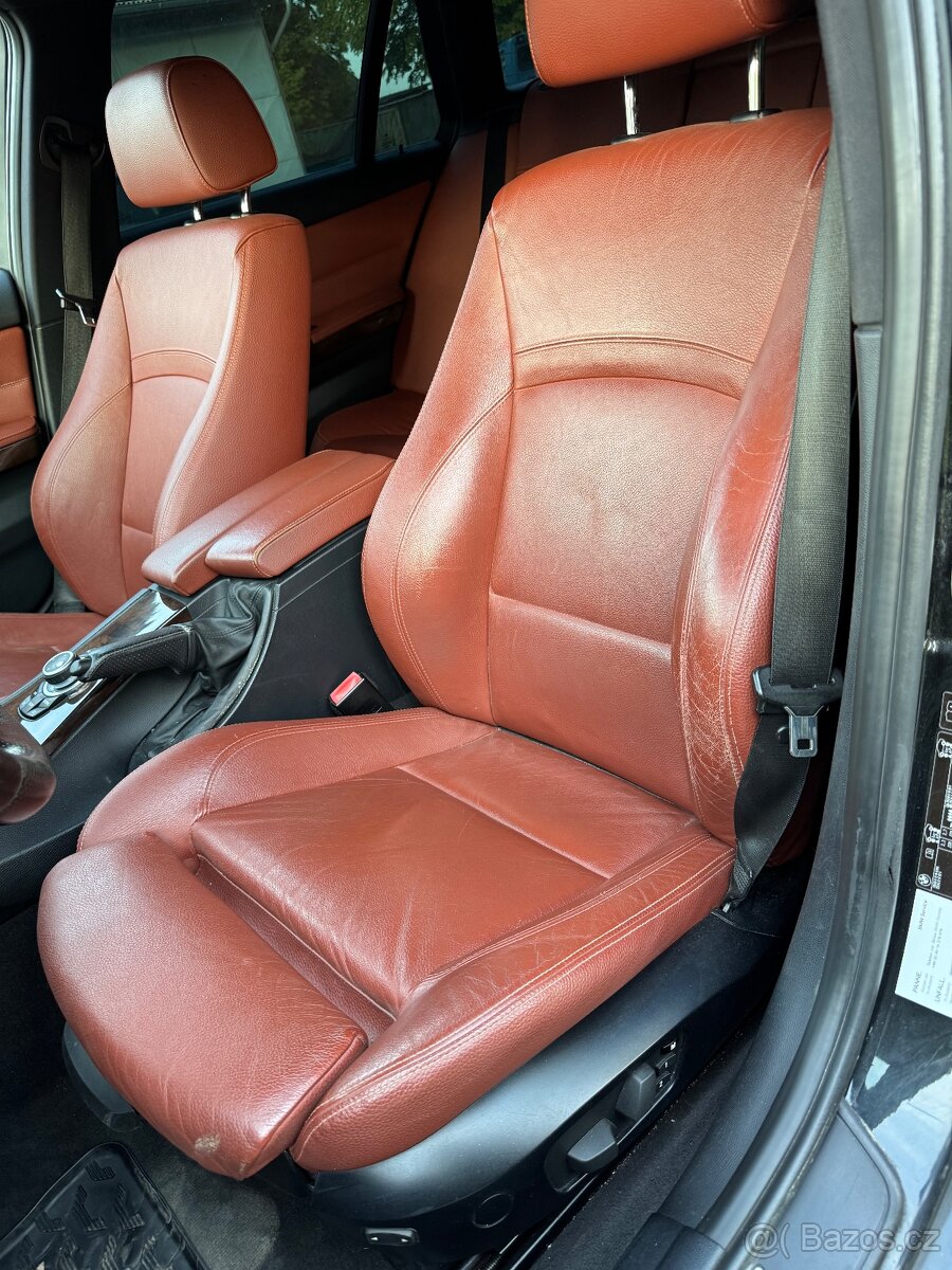 BMW E91 330d N57D30 LCi M-Paket blacksaphire dily - 9